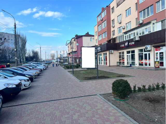 Сітілайт 1.2x1.8,  ул.Виталия Вергая 10 ЖК Парковий Бізнес Центр  сити #4