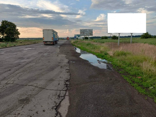 Щит 6x3,  Черкаси - Смела